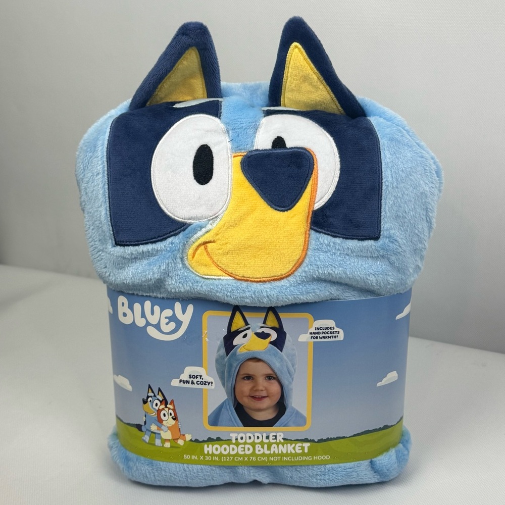 Bluey Toddler Hooded Blanket 39”X50”